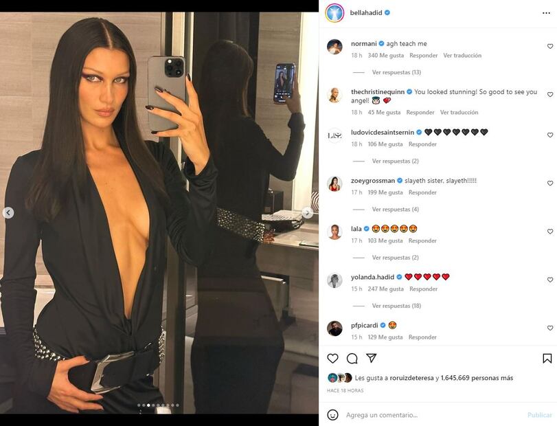 Bella Hadid deja poco a la imaginación con un escote casi al ombligo de la firma Versace