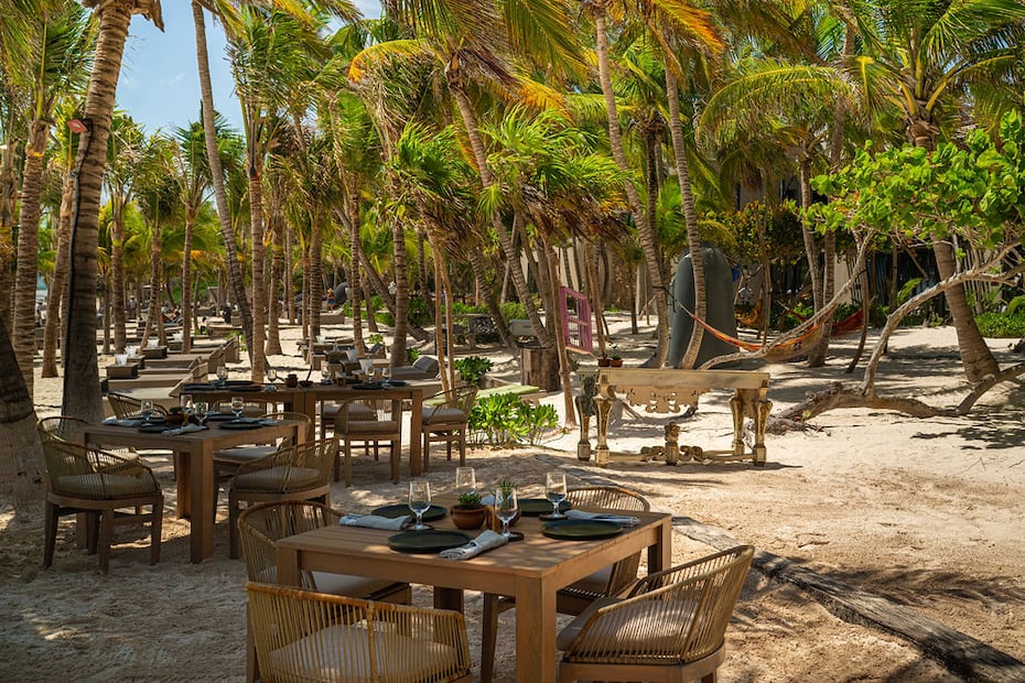 Head of a Man, el restaurante-bar junto al club de playa en Casa Malca. Foto: Cortesía