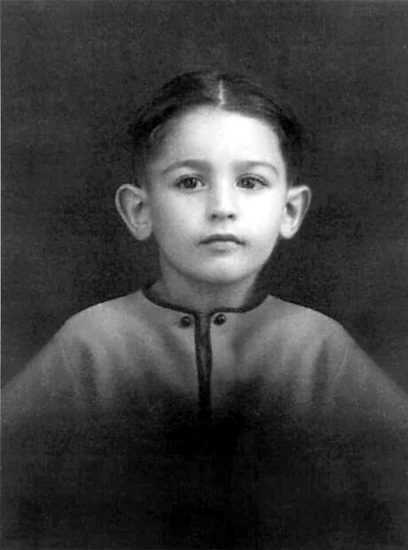 FOTOS: Así era Carlos Slim Helú de niño 