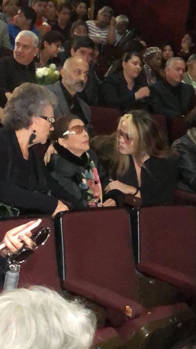 El adiós a Edith González en el Teatro Jorge Negrete