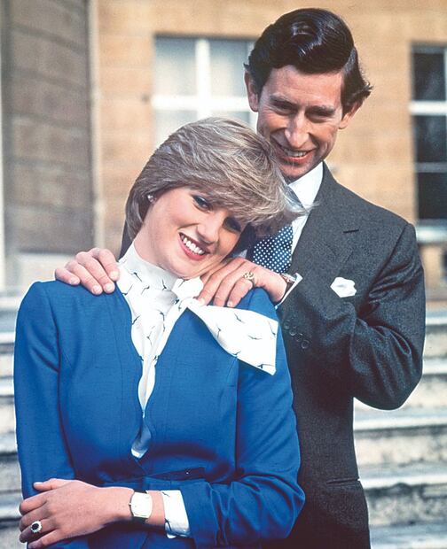 El rey Carlos se asocia con Chanel, marca que la princesa Diana rechazaba