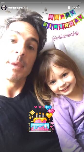 Aislinn Derbez cumple 34 años guapísima y con Las Mañanitas de Mauricio Ochmann