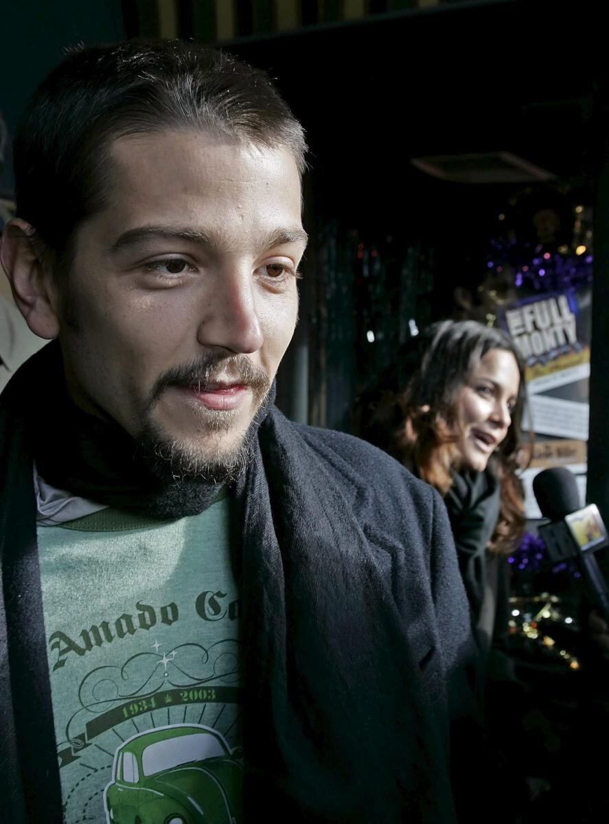 Los cambios de peso de Diego Luna 