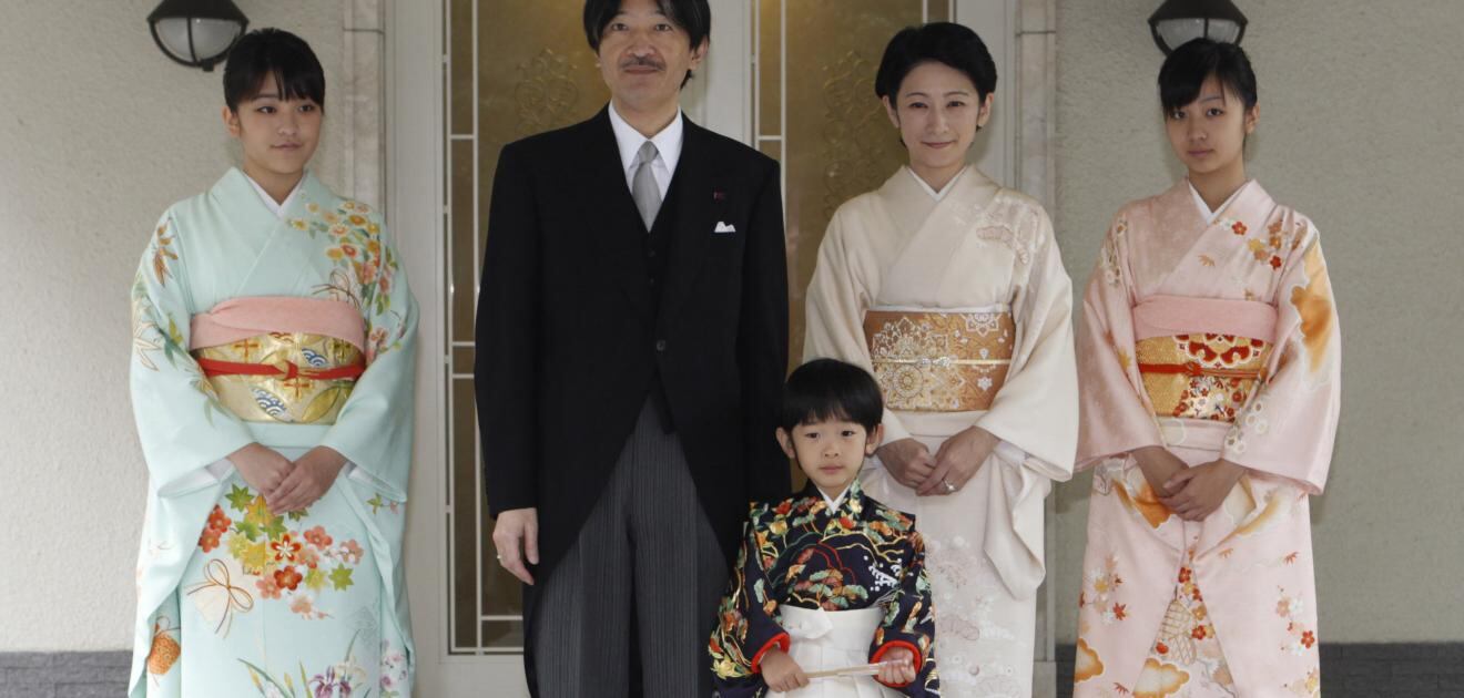 Los cuchillos sí eran para apuñalar a Hisahito, próximo emperador de Japón