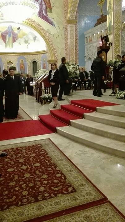 Empresarios y políticos asisten al funeral del arzobispo Antonio Chedraoui