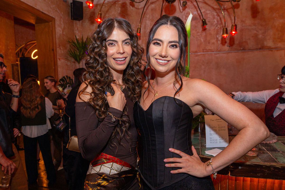 Esmeralda Ugalde y Olga Mafud. Foto: Edgar Silva Fuentes S.