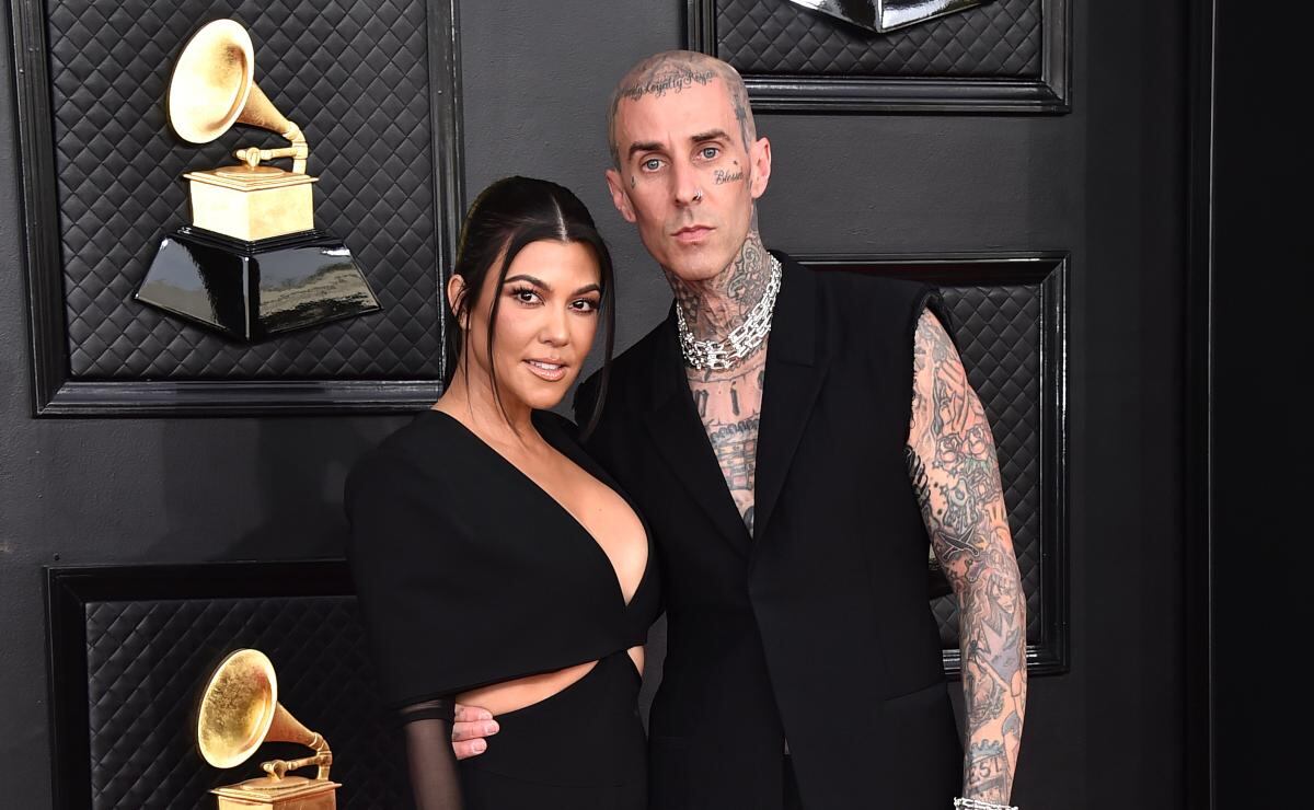 Kourtney Kardashian y Travis Barker se casan en lujosa boda en Italia