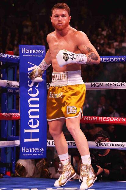 Así confeccionó Dolce & Gabbana la ropa que usó “Canelo” Álvarez