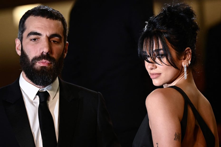 Dua Lipa y Romain Gavras en mayo de 2023 / AFP