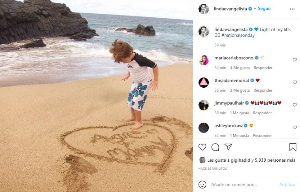 Linda Evangelista celebra a su hijo Augie Pinault con amorosa foto