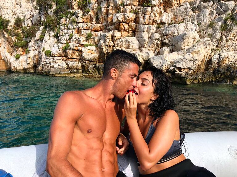 Las vacaciones de Cristiano Ronaldo en Grecia con su novia 