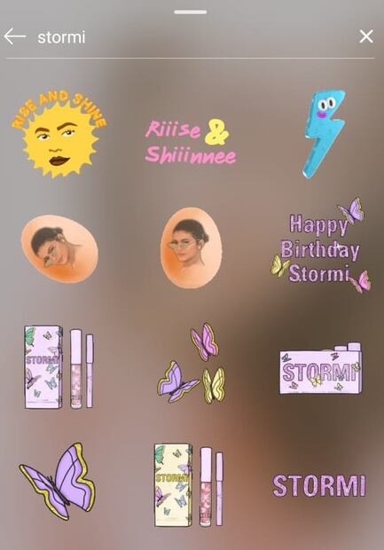 Stormi, la hija de Kylie Jenner, tiene sus propios stickers de cumpleaños en Instagram