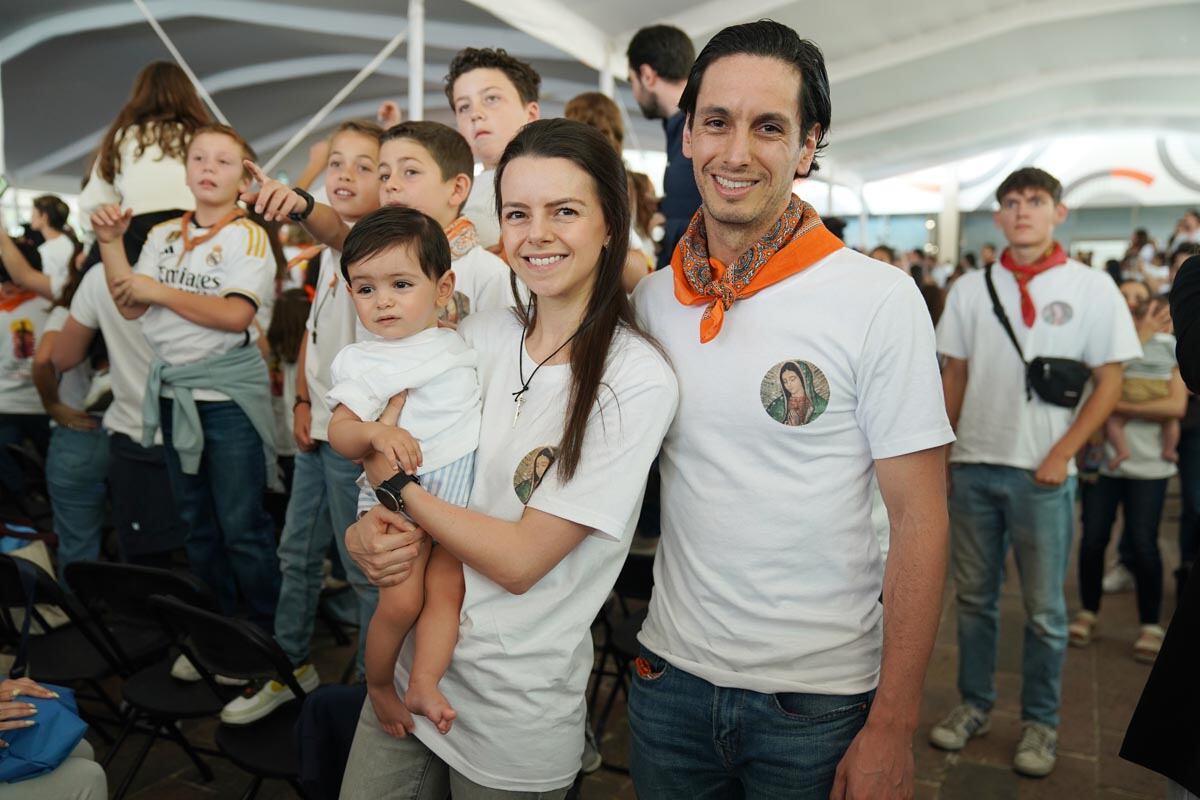 Francisco, Mónica y Francisco Laguardia. (Foto: Héptor Arjona)