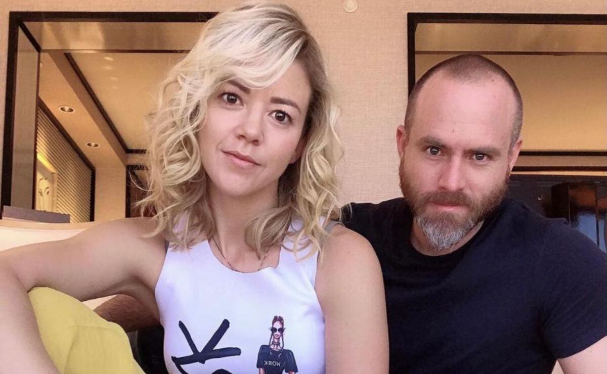 La primera foto familiar de Fernanda Castillo y Erik Hayser