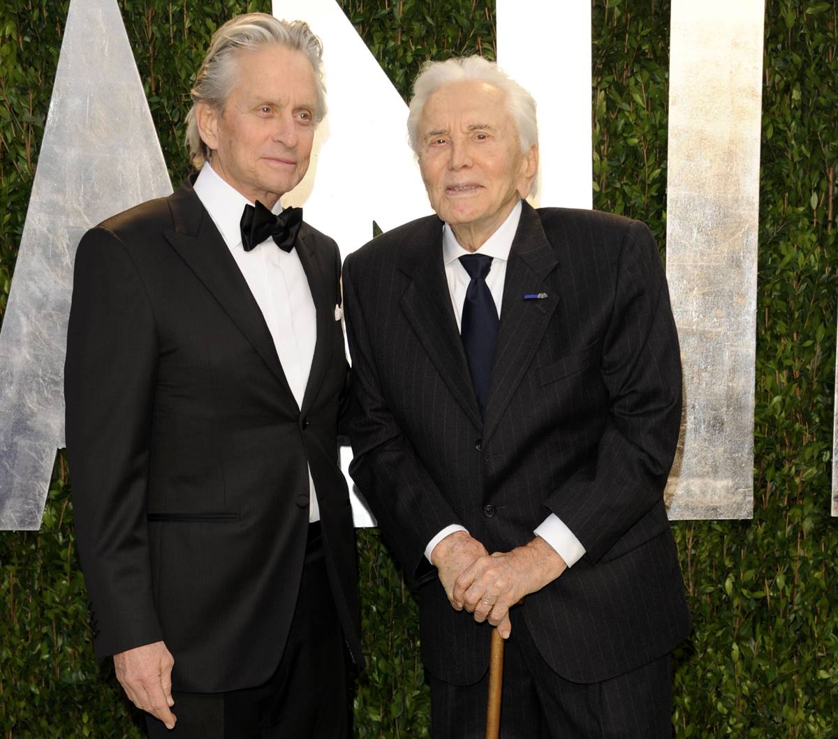 Mike Bloomberg, el candidato favorito del actor Kirk Douglas