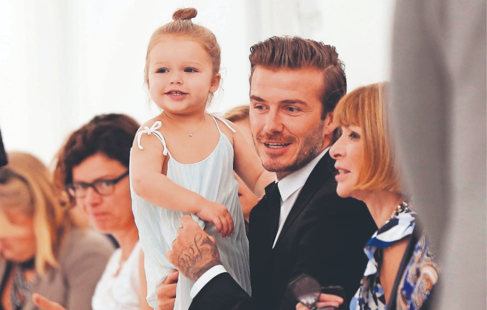 David Beckham junto a su hija Harper y Anna Wintour / Foto: Archivo de El Universal