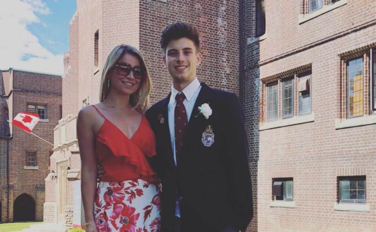 Ludwika Paleta felicita a su hijo Nicolás por su cumpleaños 21