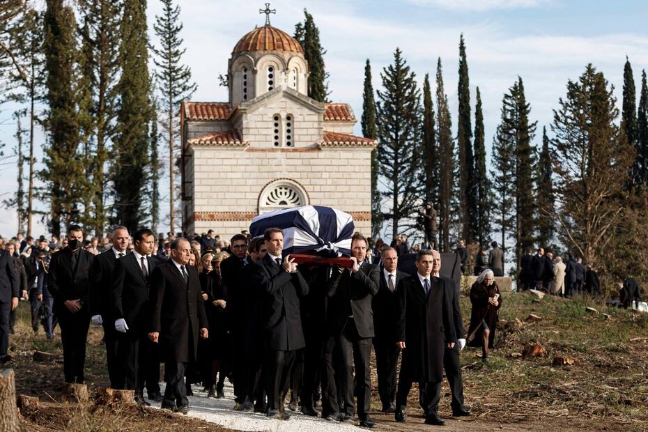 Históricas fotografías del funeral de Constantino II de Grecia, último rey de los helenos