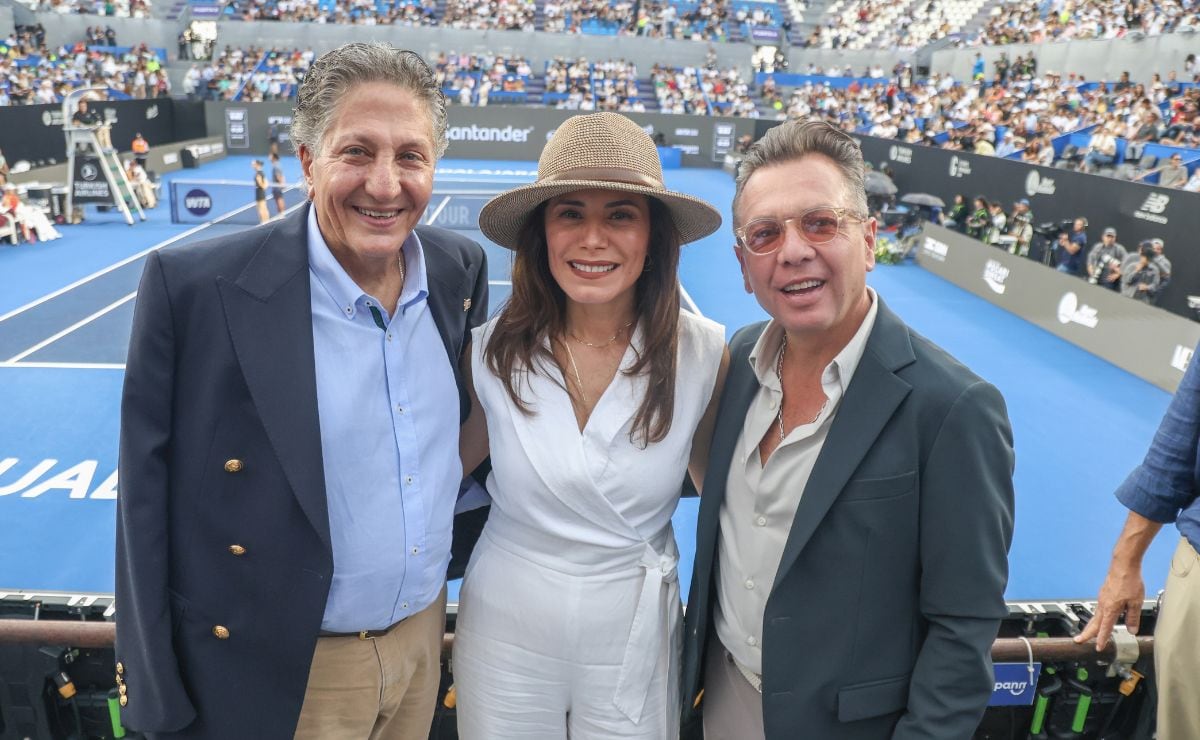 Juan José Frangie, Verónica Delgadillo, Jesús Pablo Lemus. (Foto: Antonio Martínez)