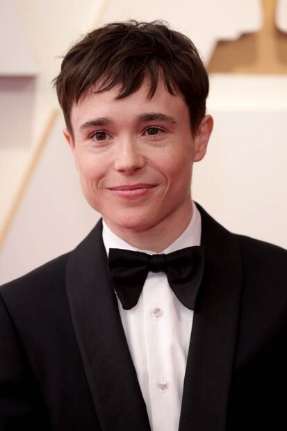 Elliot Page elegante en Gucci para la gala de los Oscars 2022