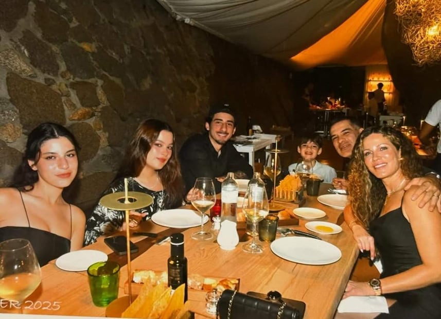 Rafa Márquez y Jaydy Michel junto a su familia / Foto: Instagram @jaydymichel