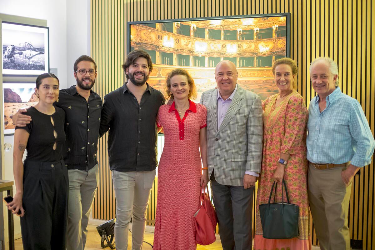 Valentina Sariñana, Adrián Jiménez, Tito Sánchez, Christa y Alberto Ramírez de Aguilar, y Olga y Enrique Sánchez. (Foto: Edgar Silva Fuentes S.)