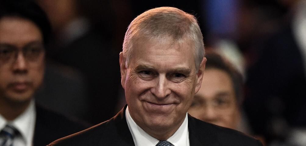 El príncipe Andrés renunciará a sus deberes oficiales tras escándalo por amistad con Jeffrey Epstein 