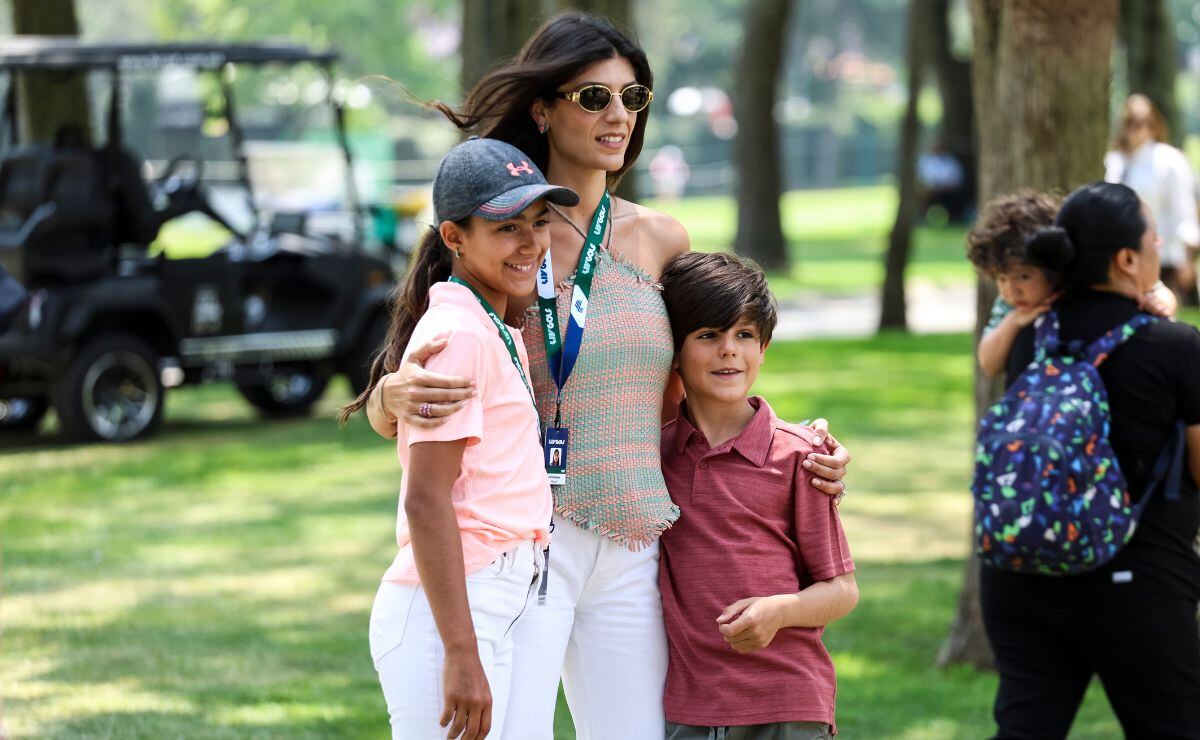 Christianne Salinas, Christianne Miguel y Hugo Salinas / Foto: Esteban Torreblanca