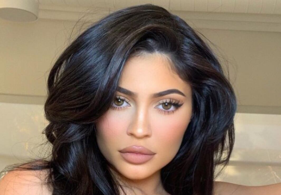 Kylie Jenner asegura que no ha tenido "muchas cirugías" en la cara