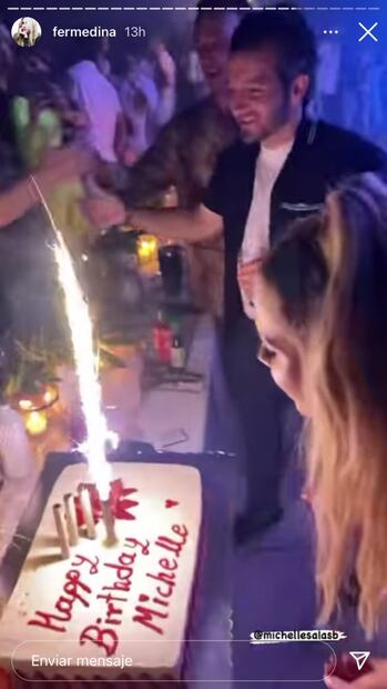 Michelle Salas celebra 32 años con una fiesta de los 70's en Acapulco
