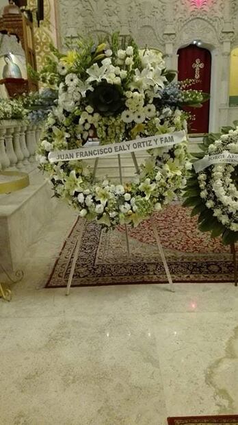 Empresarios y políticos asisten al funeral del arzobispo Antonio Chedraoui