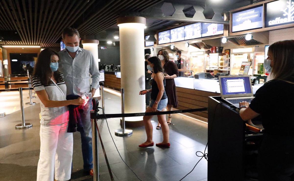 Los reyes de España fueron al cine en una filial de Cinépolis