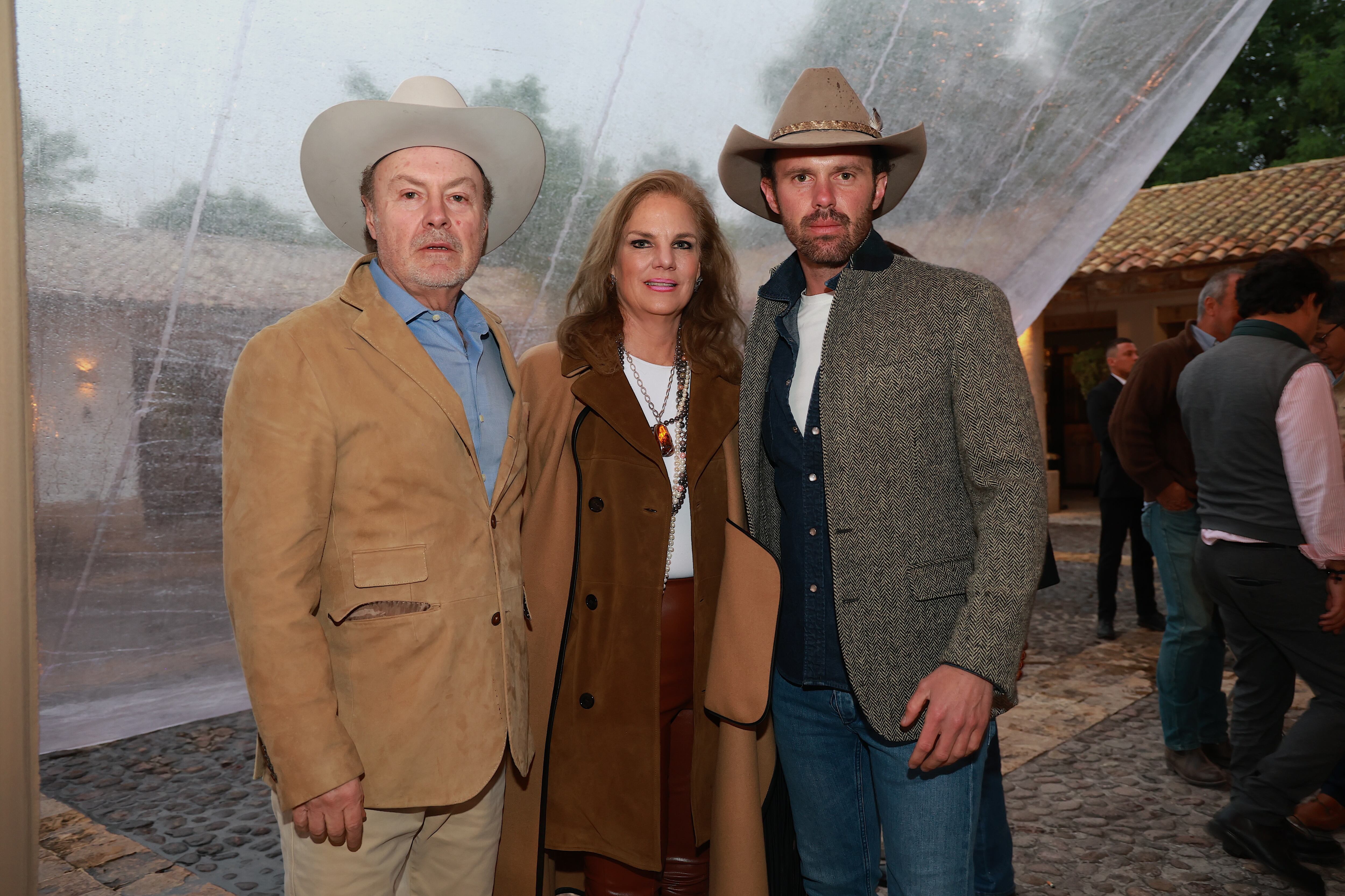 Julio Uribe, Lisa Curn y Julio Uribe Curn. (Foto: Héptor Arjona)