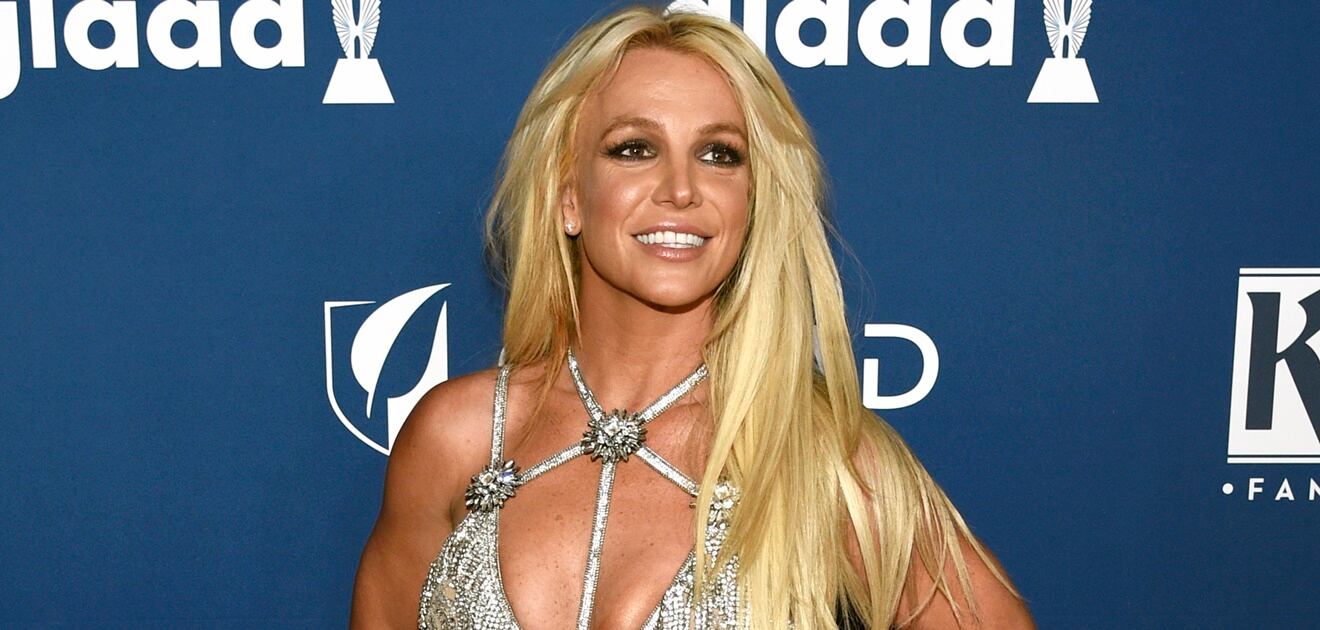 Britney Spears comparte video del momento en que se rompió el pie