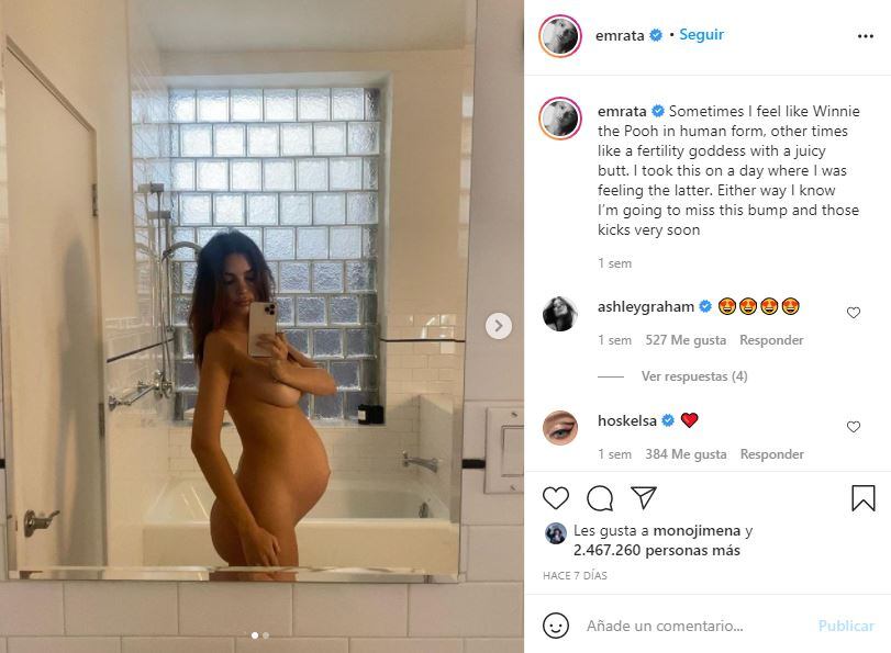 Emily Ratajkowski sorprende sin una gota de maquillaje