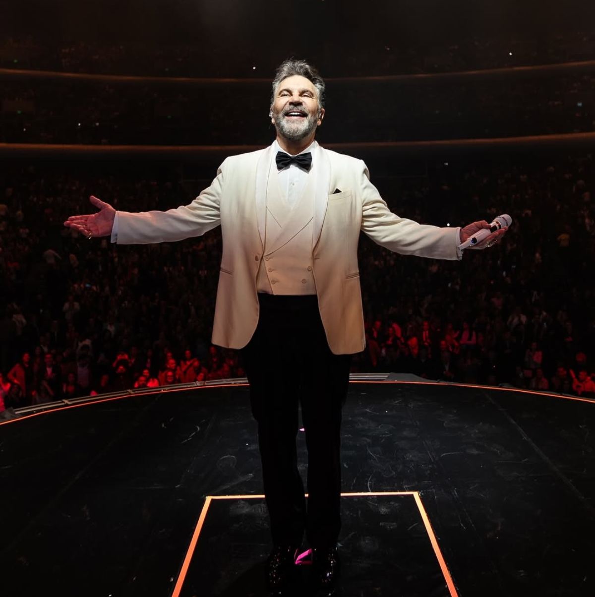 MIjares celebró 40 años de trayectoria / Foto: Instagram