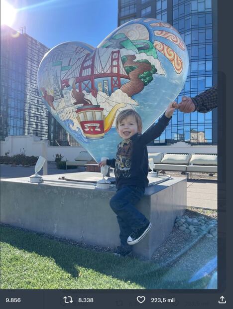 El pequeño XÆA-XII, hijo de Elon Musk, ya tiene su propia credencial de Twitter