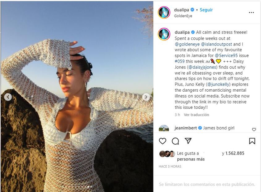 Dua Lipa recibe la primavera con impresionantes microkinis y prendas de red