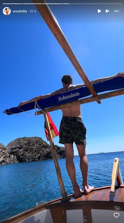 Úrsula Corberó pone en jaque a Instagram con un topless muy 'saludable'