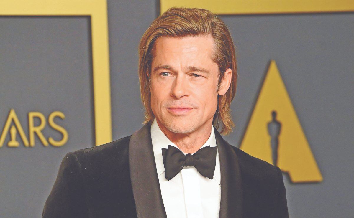 Un falso Brad Pitt lidera conferencia en Clubhouse