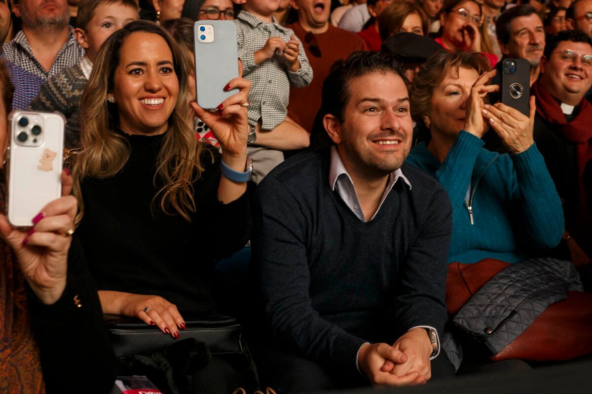 Anahí Vázquez y Vicente Cuairán. (Foto: Esteban Torreblanca)