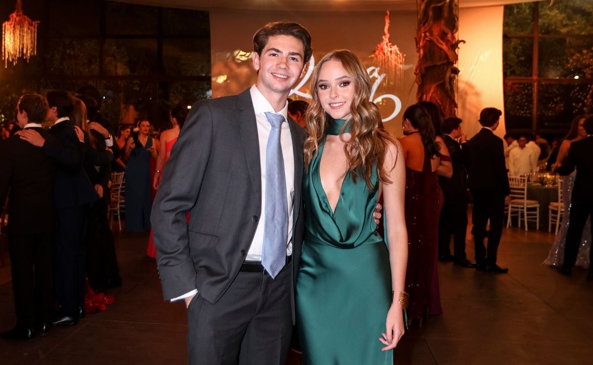 Alonso Perochena y Eugenia León de la Barra. (Foto: Esteban Torreblanca)