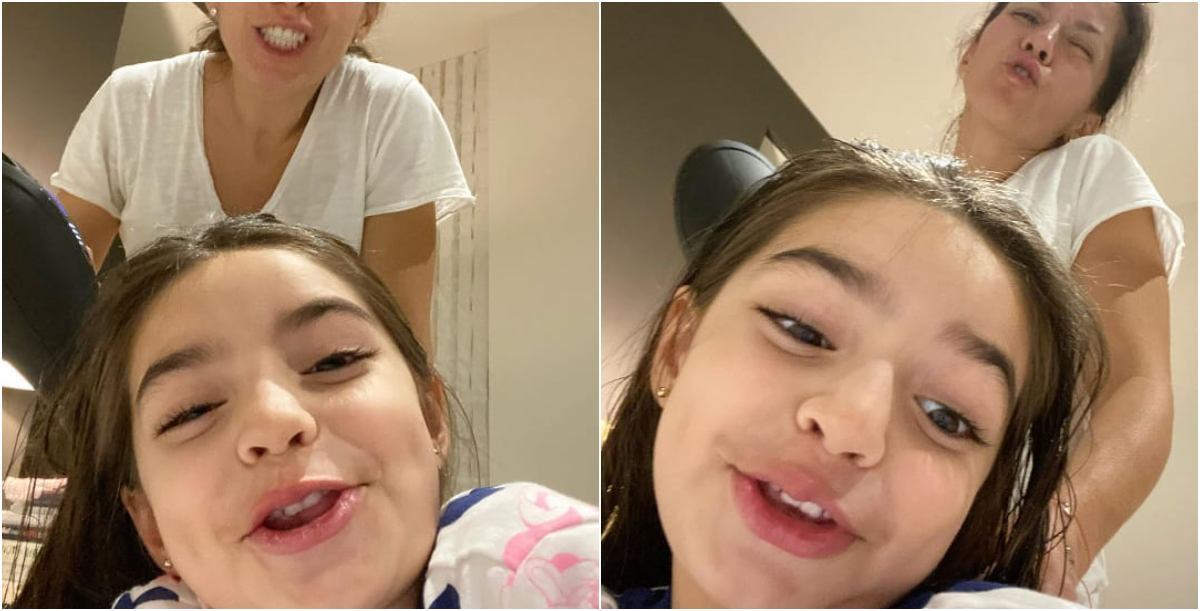 Las divertidas selfies de Aitana, hija de Eugenio Derbez