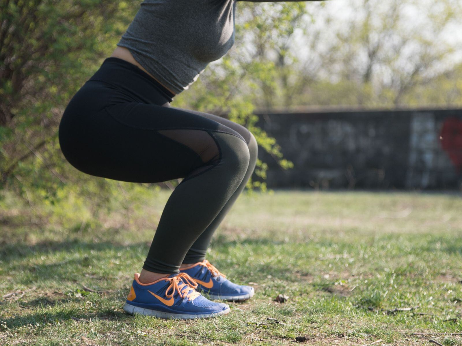 Los mejores 5 ejercicios para tonificarte sin ir al gym