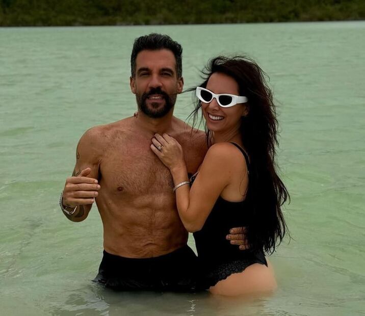 El empresario Pedro Moctezuma y la conductora Claudia Lizaldi están muy enamorados / Foto: Instagram