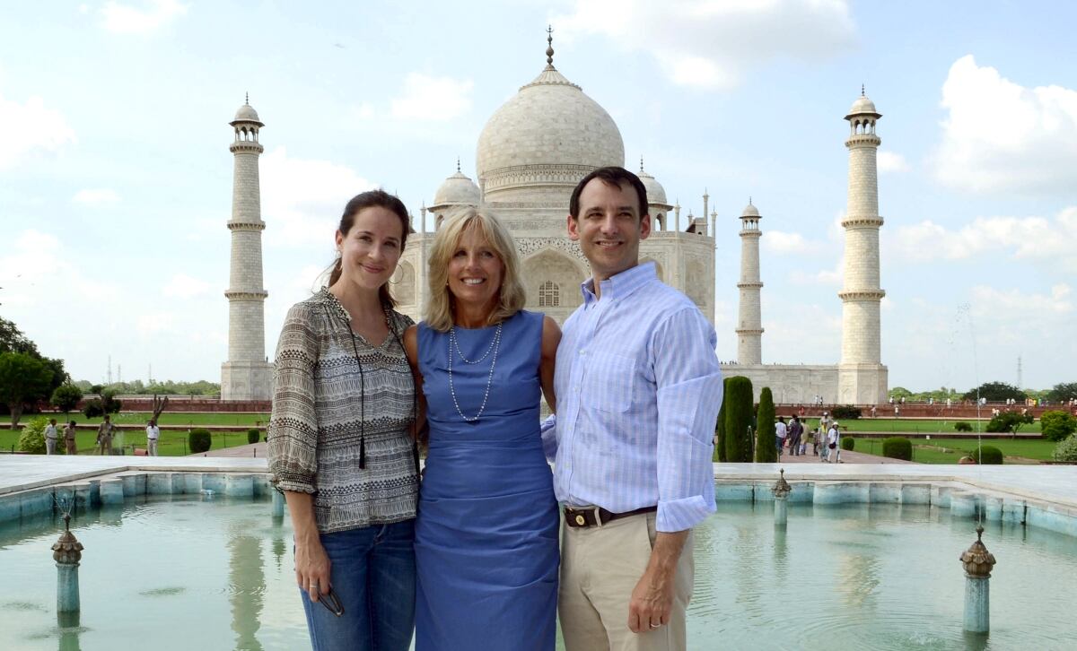 Melania Trump no invitó a Jill Biden a tomar el té