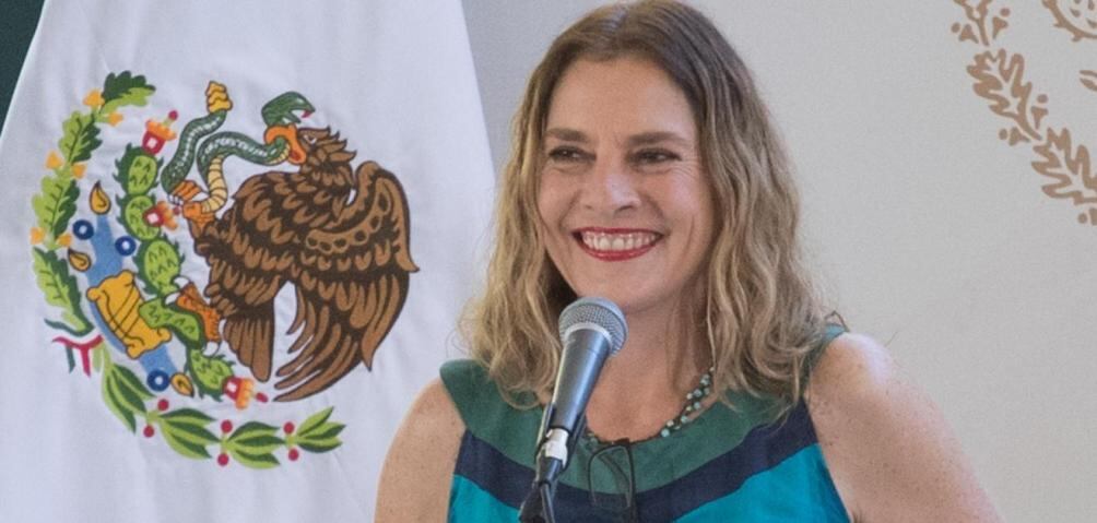Beatriz Gutiérrez Müller comparte foto con Yolanda Andrade 