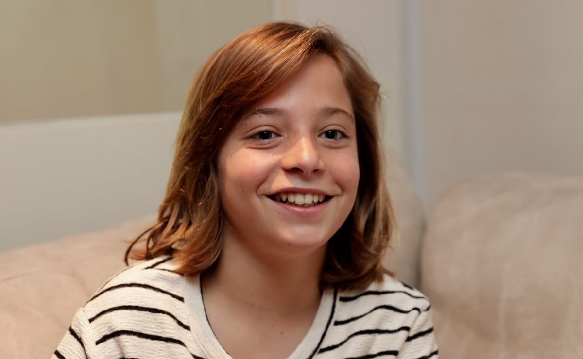 Así ha crecido Izan Llunas, el adolescente que interpretó a Luis Miguel en la serie