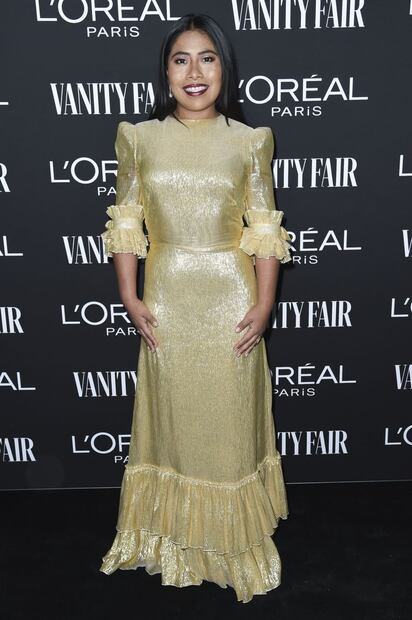 Los looks de Yalitza Aparicio que la hicieron brillar en la alfombra roja