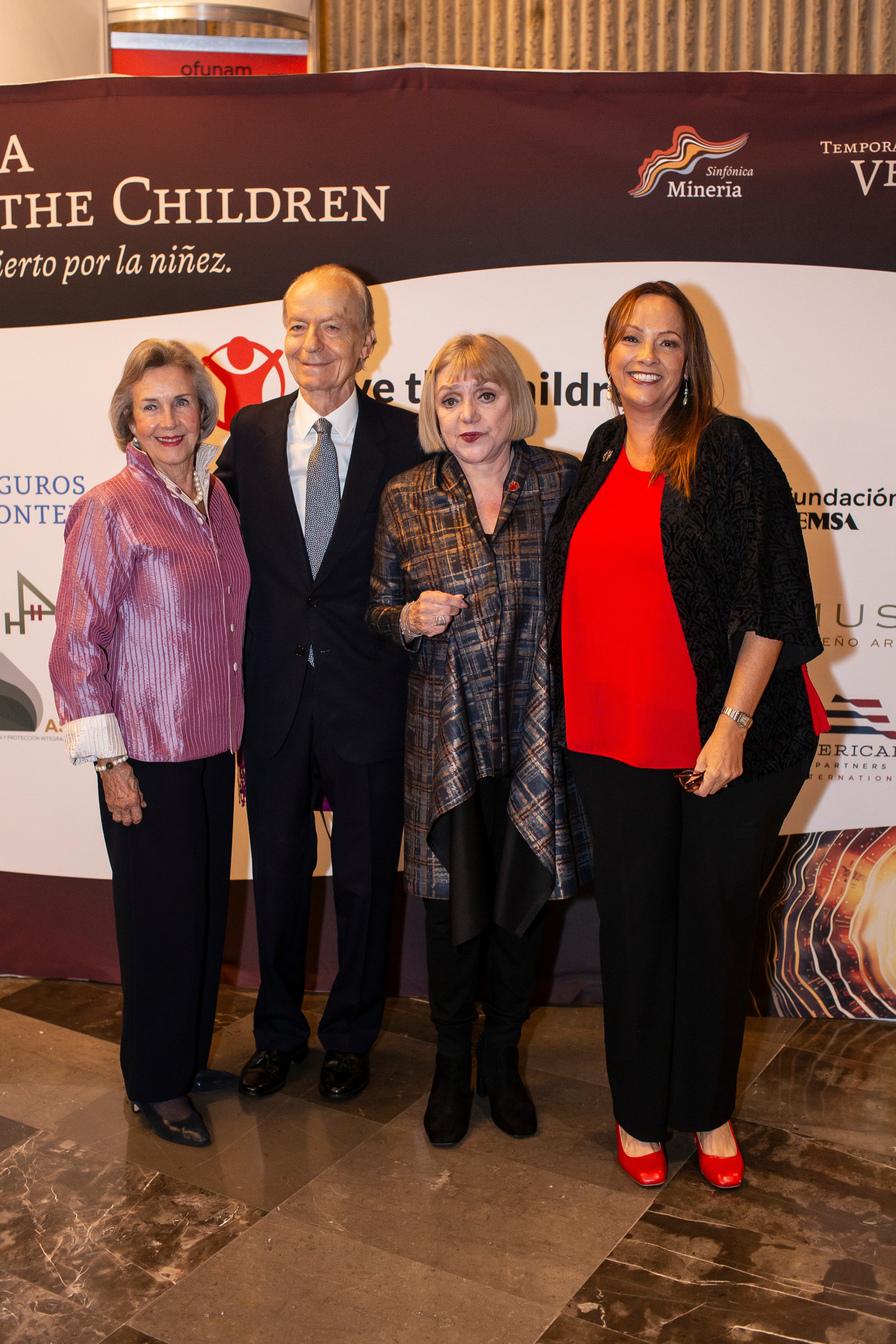 Leticia Hernández, Timothy Heyman, Malú Montes de Oca de Heyman y Mariana Valdez (Foto: Esteban Torreblanca)